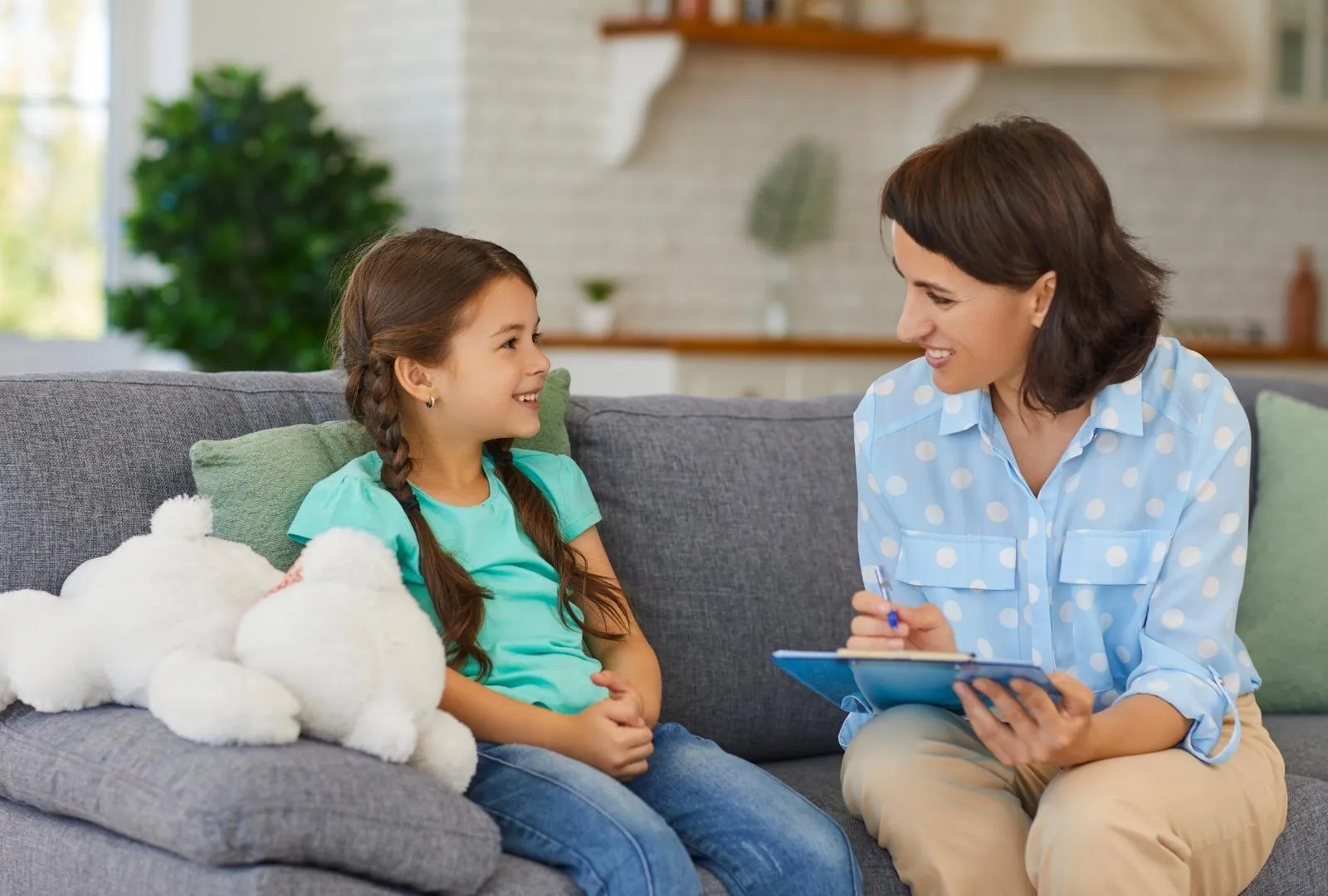 تأثیر گفتار درمانی در افزایش اعتماد به نفس کودکان